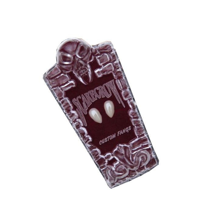 Dinti Vampir In Cosciug, Nr. 1, Carnaval24